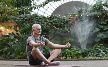 Best Health Benefits of Yoga for Men